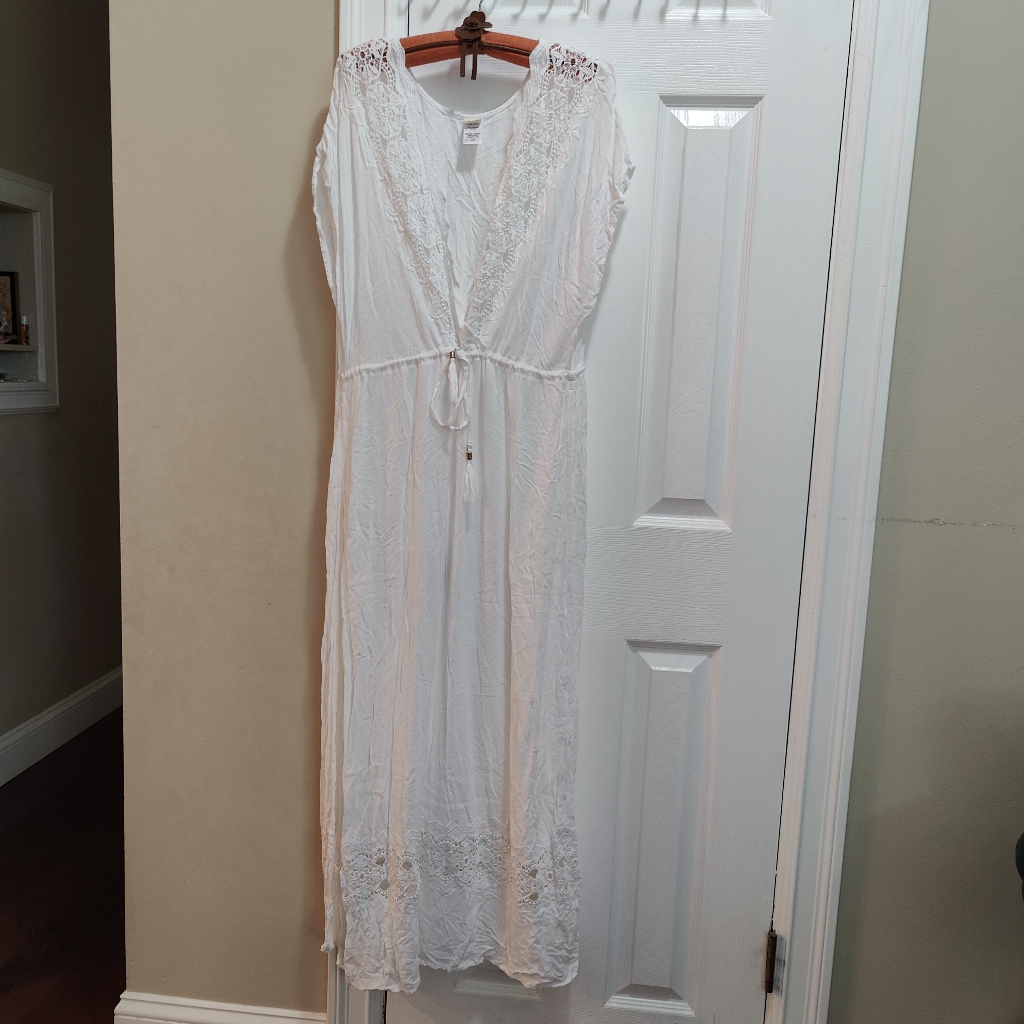 L Space Side Split V Neck Maxi Dress. Large.